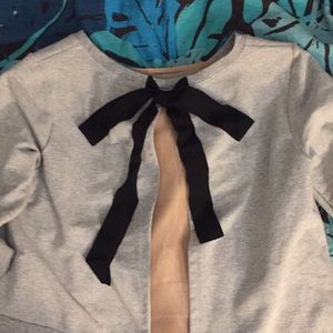 Cropped sweatshirt with bow detail